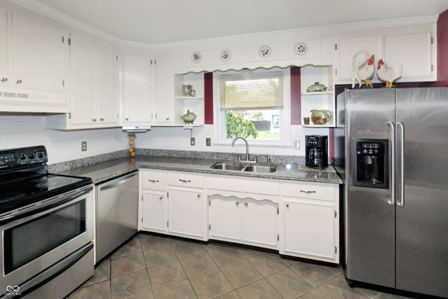 1921 Crossman Drive, Indianapolis, IN 46227