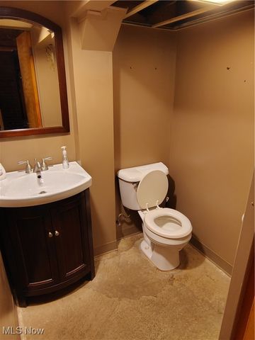 2619 Fortune Avenue, Parma, OH 44134