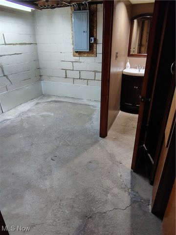 2619 Fortune Avenue, Parma, OH 44134