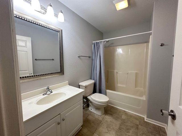 1715 Hobson Avenue, Hot Springs, AR 71913