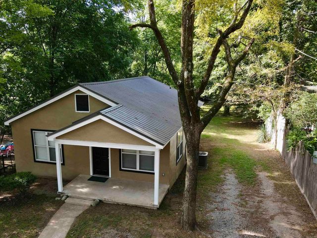 1715 Hobson Avenue, Hot Springs, AR 71913