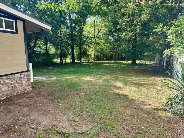 1715 Hobson Avenue, Hot Springs, AR 71913