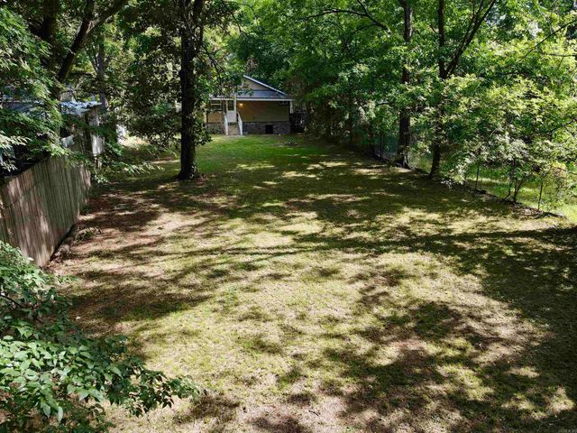 1715 Hobson Avenue, Hot Springs, AR 71913