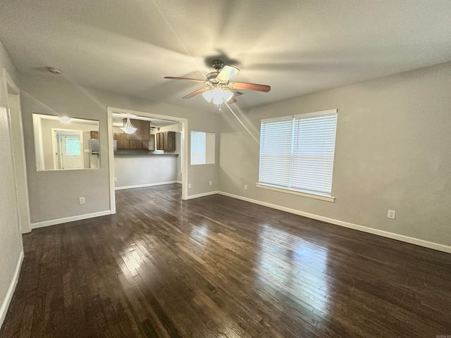 1715 Hobson Avenue, Hot Springs, AR 71913