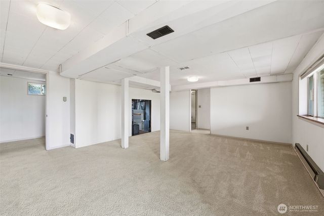 1209 S Sunset Drive, Tacoma, WA 98465