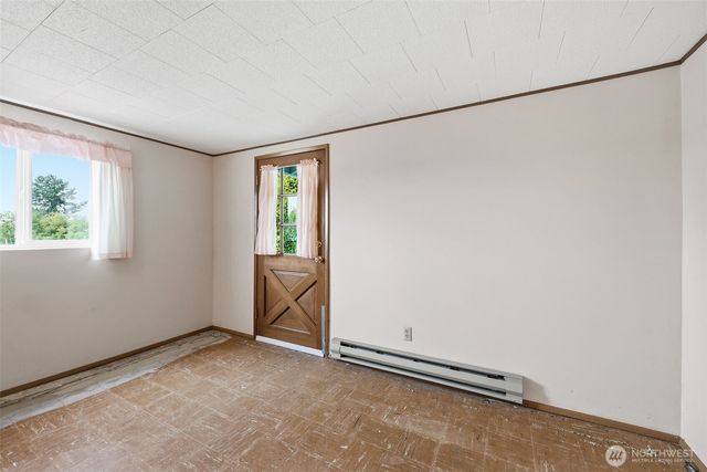 1209 S Sunset Drive, Tacoma, WA 98465