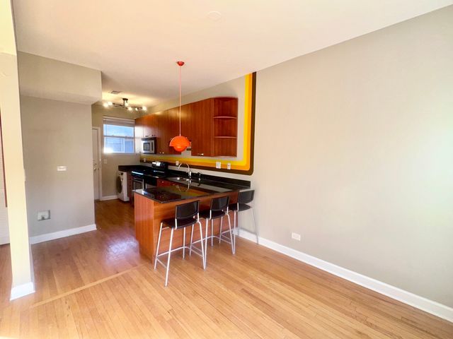 1334 W Estes Avenue 3S, Chicago, IL 60626