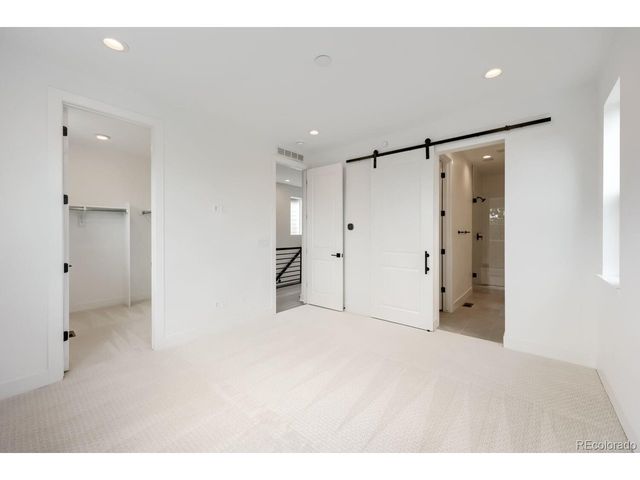 10904 E Hinsdale Cir, Centennial, CO 80112
