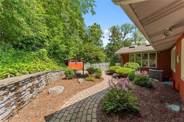 4849 Glenfield Drive, Onondaga, NY 13215