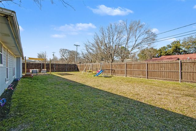 3502 Stanford Street, Greenville, TX 75401