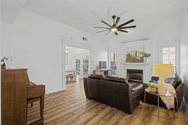 3502 Stanford Street, Greenville, TX 75401