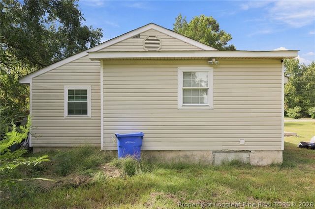 1443 Strickland Bridge Road, Fayetteville, NC 28304