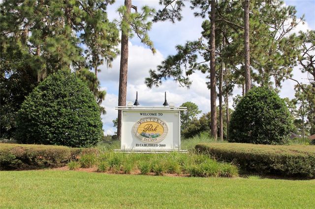 103 RIDGEWAY BOULEVARD, Deland, FL 32724