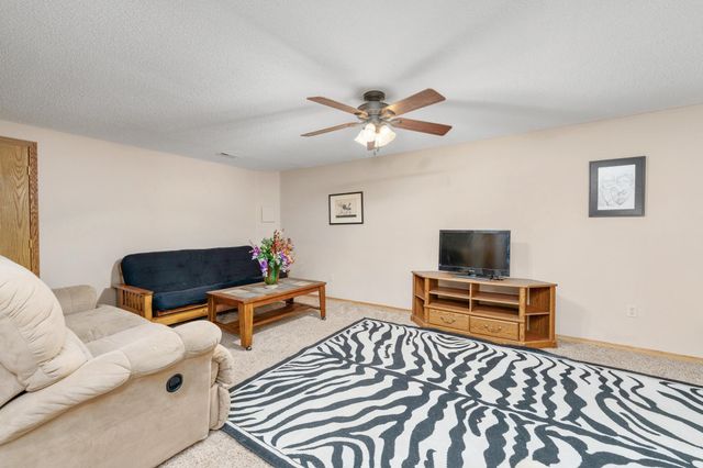 1764 N Myers Cir, Mulvane, KS 67110