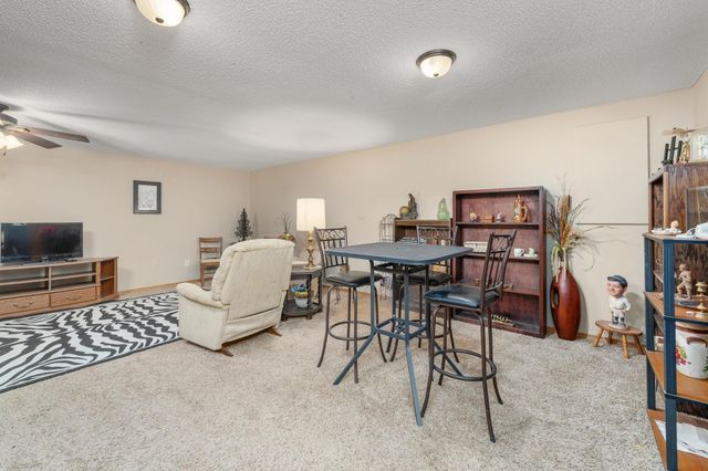 1764 N Myers Cir, Mulvane, KS 67110