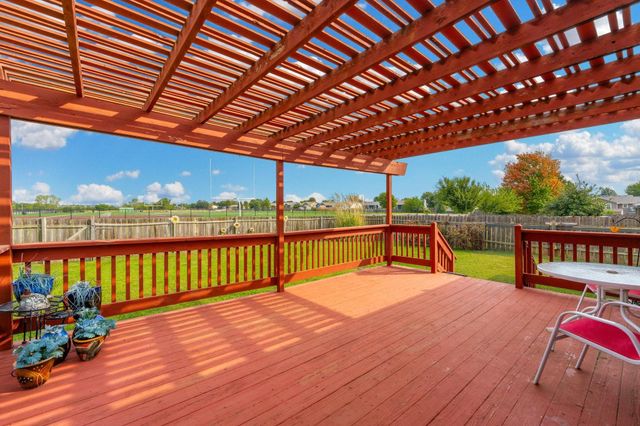 1764 N Myers Cir, Mulvane, KS 67110