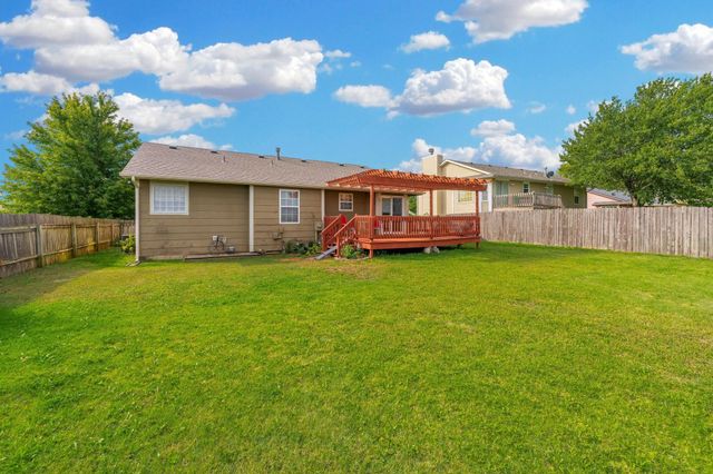 1764 N Myers Cir, Mulvane, KS 67110