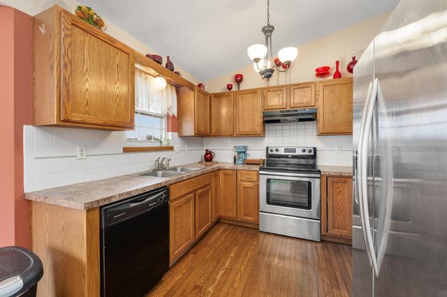 1764 N Myers Cir, Mulvane, KS 67110