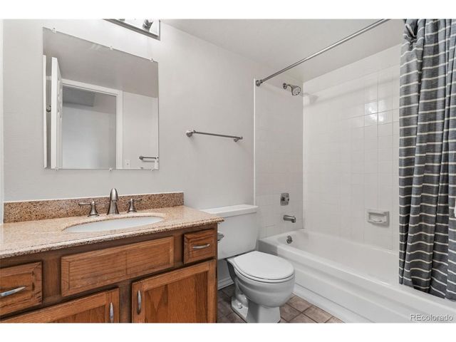 430 Zang St 4-307, Lakewood, CO 80228