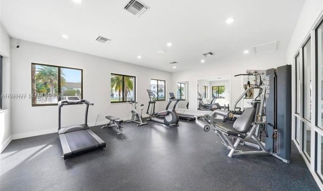 2600 S University Drive 229, Davie, FL 33328
