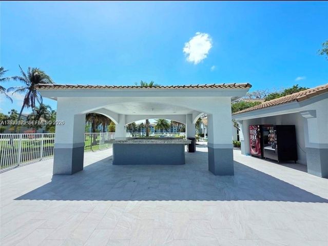 2600 S University Drive 229, Davie, FL 33328