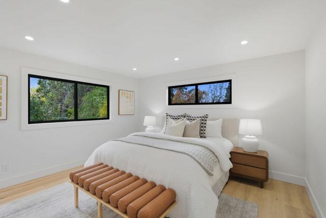 2766 Carolina Avenue, Redwood City, CA 94061