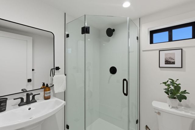 2766 Carolina Avenue, Redwood City, CA 94061