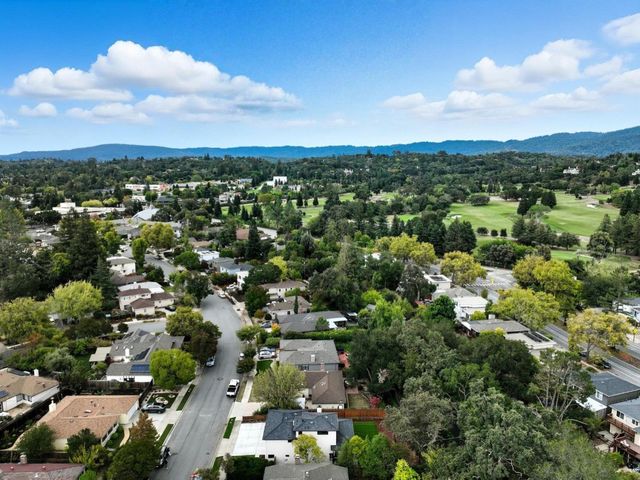 2766 Carolina Avenue, Redwood City, CA 94061