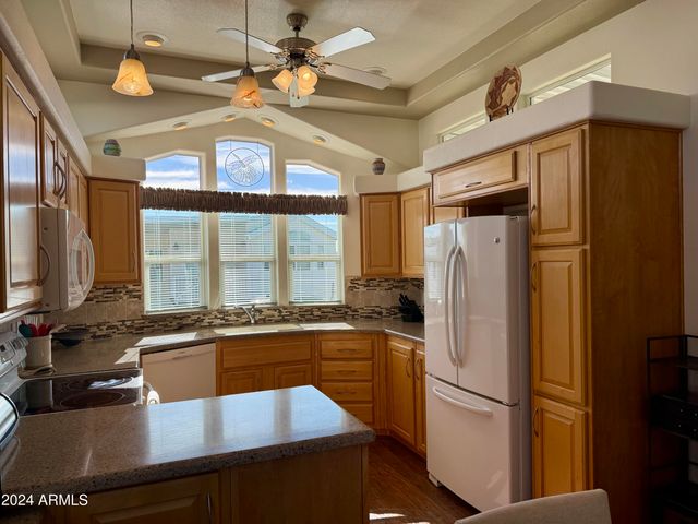 7750 E BROADWAY Road 776, Mesa, AZ 85208