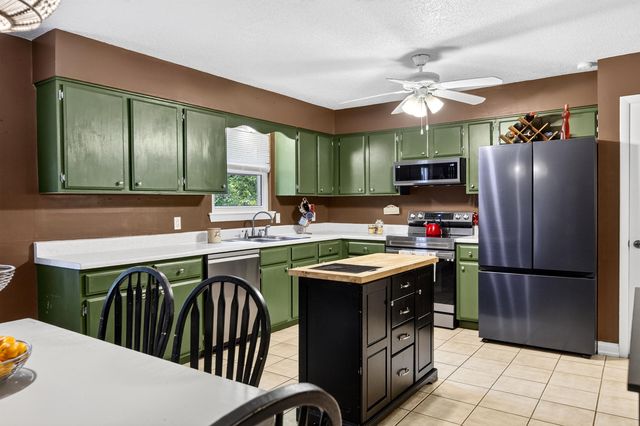 7003 Glacier Lane, Harrison, TN 37341