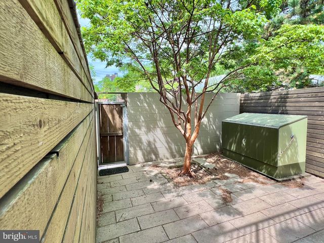 383 O ST SW, Washington, DC 20024
