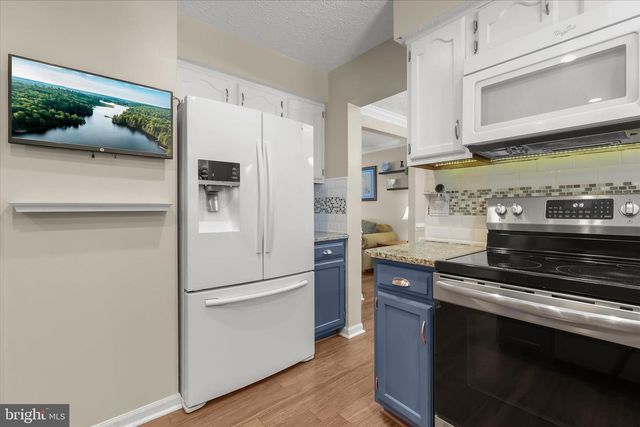 9533 RED APPLE LN, Columbia, MD 21046