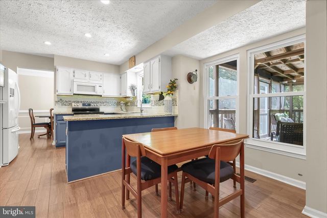 9533 RED APPLE LN, Columbia, MD 21046