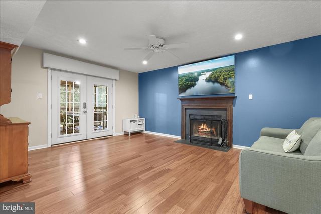 9533 RED APPLE LN, Columbia, MD 21046