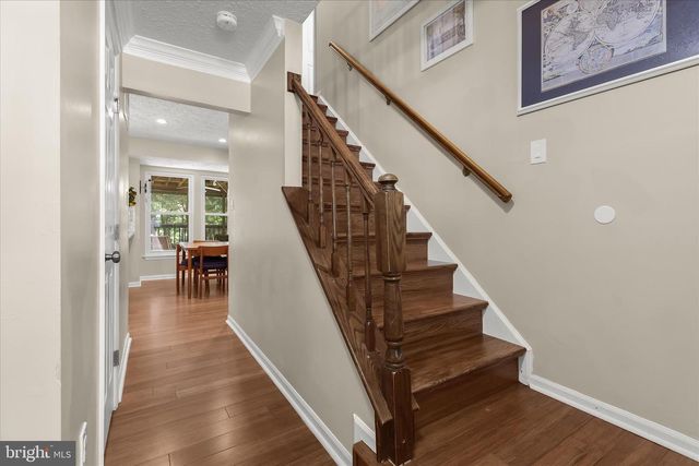 9533 RED APPLE LN, Columbia, MD 21046