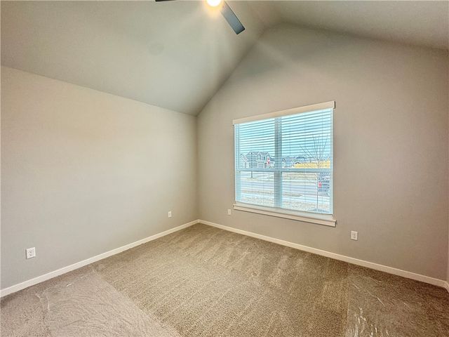 5900 SW Chiefs Avenue, Bentonville, AR 72713