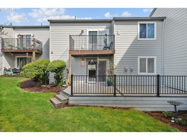 159 Sw FLORENCE Ave C15, Gresham, OR 97080