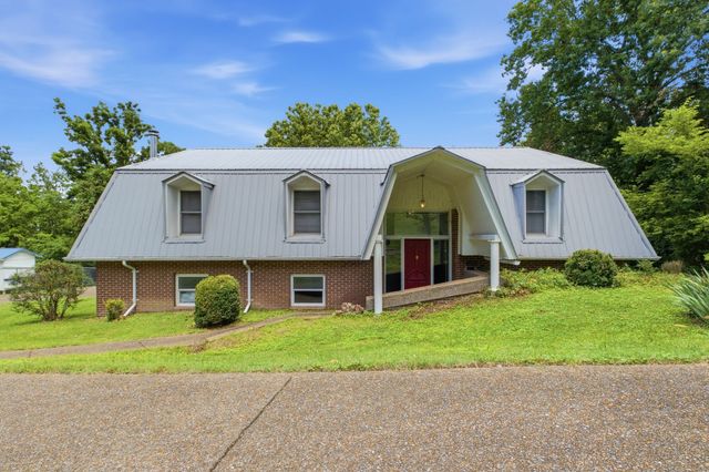 5014 Chaffin Dr, Nashville, TN 37221