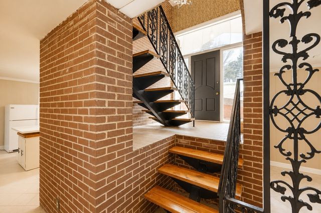 5014 Chaffin Dr, Nashville, TN 37221
