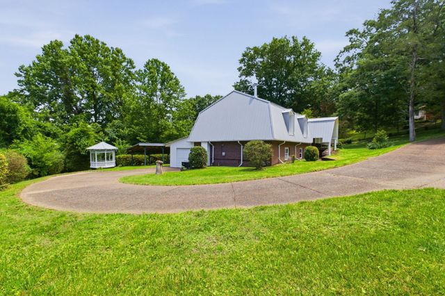 5014 Chaffin Dr, Nashville, TN 37221