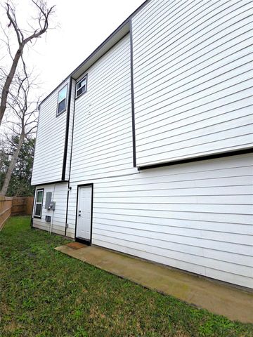 4626 Shreveport Boulevard B, Houston, TX 77028