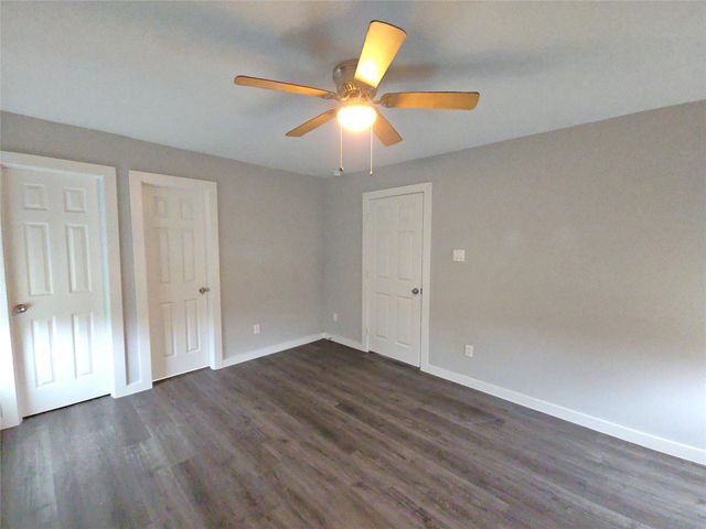 4626 Shreveport Boulevard B, Houston, TX 77028