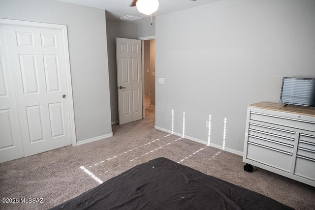 12224 N Amberwood Place, Marana, AZ 85653