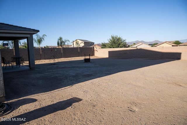 12224 N Amberwood Place, Marana, AZ 85653