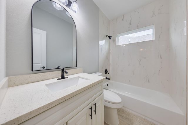 628 County Road 3414, Cleveland, TX 77327