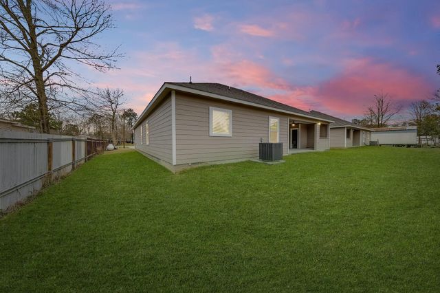 628 County Road 3414, Cleveland, TX 77327