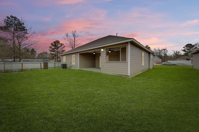 628 County Road 3414, Cleveland, TX 77327