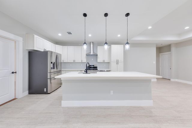 628 County Road 3414, Cleveland, TX 77327