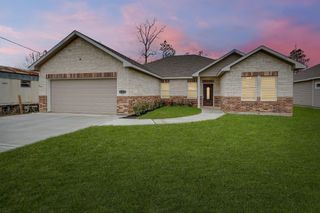 628 County Road 3414, Cleveland, TX 77327