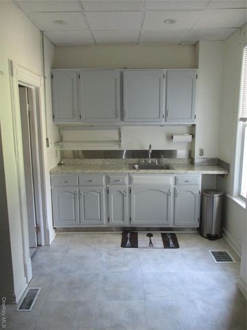 33 Bayview Terrace 1, Newburgh, NY 12550